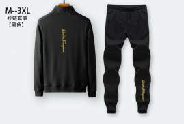 Picture of Ferragamo Sweater Suits _SKUFerragamoM-3XL1qr1539326